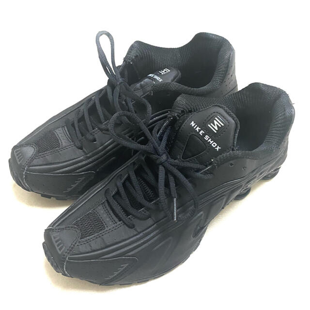 NIKE SHOX R4 ブラック　27cm レア　スニーカー　ナイキ　maxメンズ