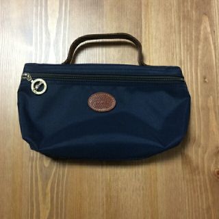 ロンシャン(LONGCHAMP)のお値下げしました！longchamp(ロンシャン)　ポーチ (ネイビー)(ポーチ)