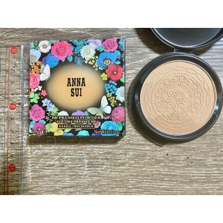 アナスイ(ANNA SUI)のアナスイ ANNASUI BB プレストパウダー 03 ベージュ～ダークベージュ(フェイスパウダー)