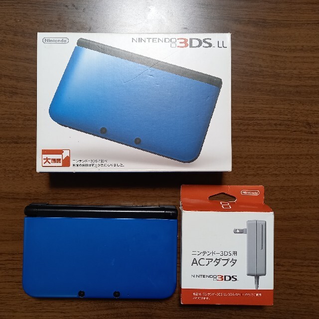 Nintendo 3DS  LL 本体ブルー/ブラック 1