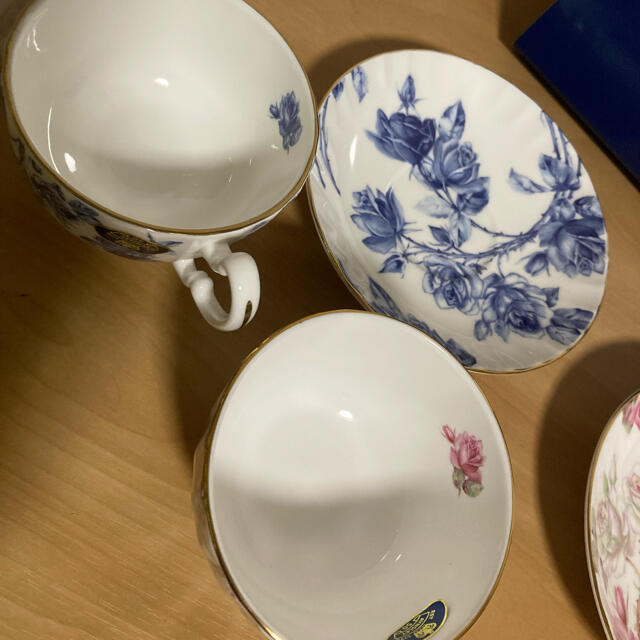 Aynsley China(エインズレイ)のAynsley エインズレイ　ペア インテリア/住まい/日用品のキッチン/食器(グラス/カップ)の商品写真