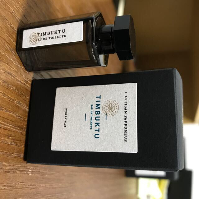 L'Artisan Parfumeur(ラルチザンパフューム)の【週末限定　値下げ】ラルチザンパフューム　コレクションオリエント コスメ/美容の香水(ユニセックス)の商品写真