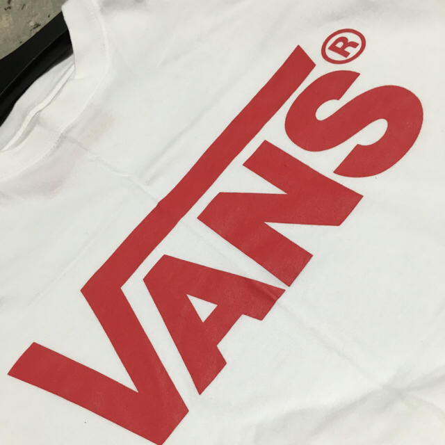 VANS(ヴァンズ)の最終値下げVANS✨Tシャツ レディースのトップス(Tシャツ(半袖/袖なし))の商品写真