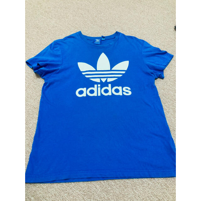 adidas(アディダス)の☆アディダス☆ デカロゴ Tシャツ ブルー メンズLサイズ メンズのトップス(Tシャツ/カットソー(半袖/袖なし))の商品写真