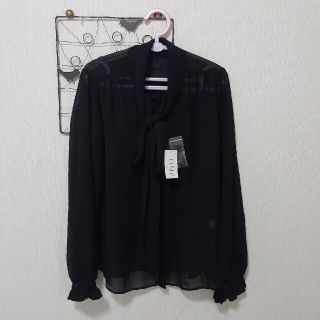 アイアイエムケー(iiMK)のMiCHEL KLEiN   新品、未使用　ボウタイブラウス(シャツ/ブラウス(長袖/七分))