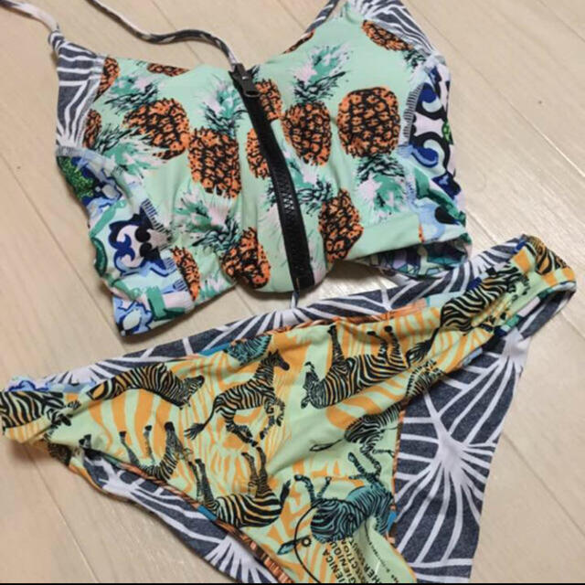 インポート　tropical patchwork reversible ビキニ レディースの水着/浴衣(水着)の商品写真