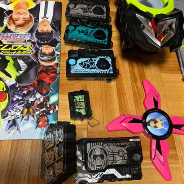 BANDAI(バンダイ)の仮面ライダーゼロワン　ベルト　グッズ エンタメ/ホビーのフィギュア(特撮)の商品写真