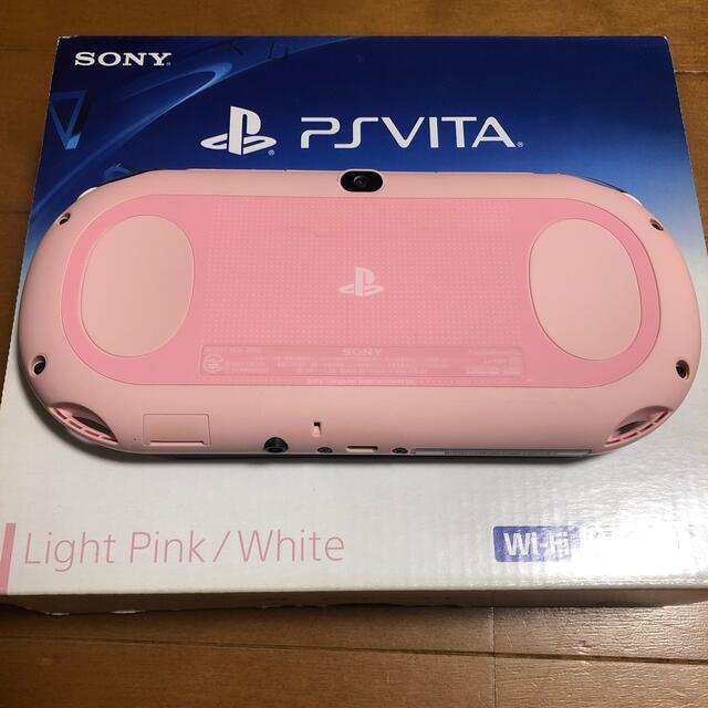 PlayStation Vita(プレイステーションヴィータ)のPlayStation Vita PCH-2000 本体 wifiモデル エンタメ/ホビーのゲームソフト/ゲーム機本体(携帯用ゲーム機本体)の商品写真