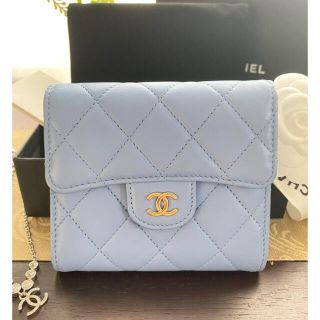 シャネル(CHANEL)のシャネル　美品　ブルー　三つ折り財布(財布)