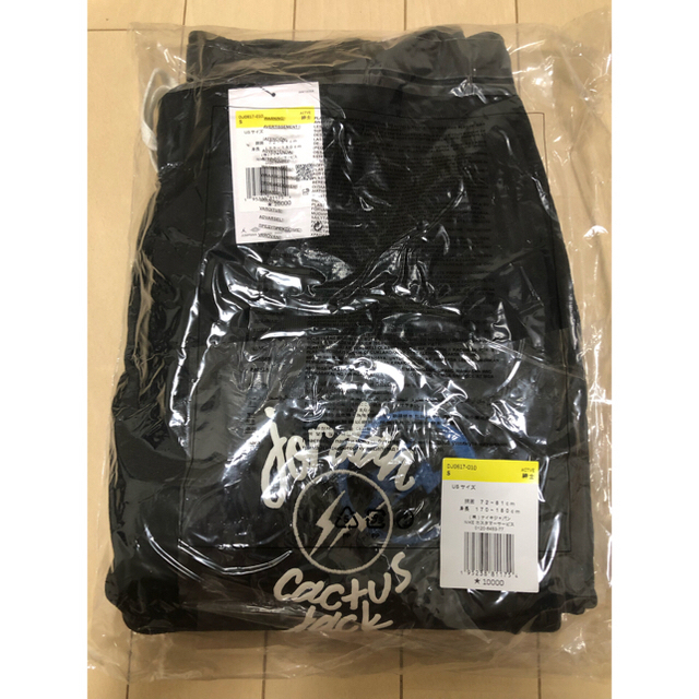 NIKE(ナイキ)のエアジョーダン トラヴィス スコット フラグメント ショーツ "ブラック"  メンズのパンツ(ショートパンツ)の商品写真