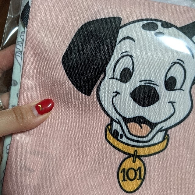 Disney(ディズニー)の101匹わんちゃん　巾着袋3点セット エンタメ/ホビーのおもちゃ/ぬいぐるみ(キャラクターグッズ)の商品写真