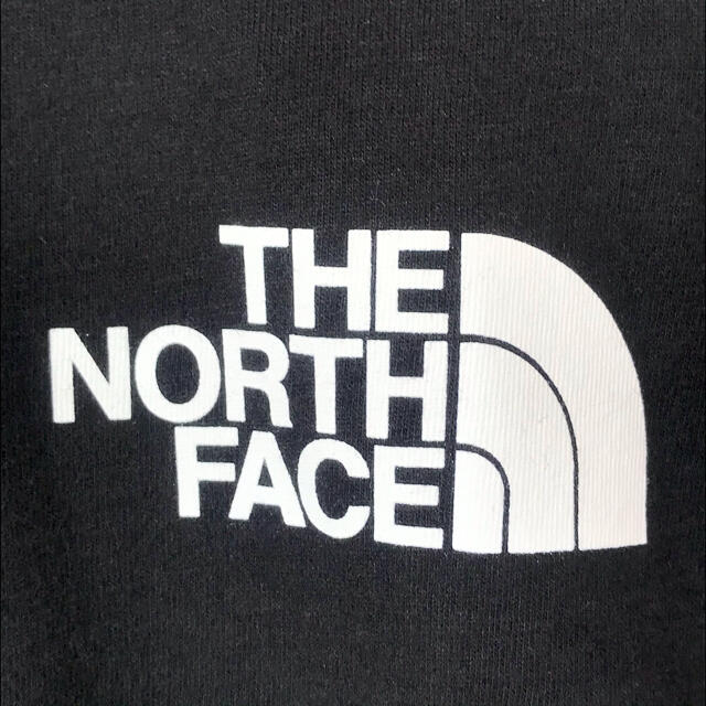 THE NORTH FACE(ザノースフェイス)のmokaさん専用 ☆ ノースフェイス BOX NSE ロンT 黒 グレ 4XL メンズのトップス(Tシャツ/カットソー(七分/長袖))の商品写真