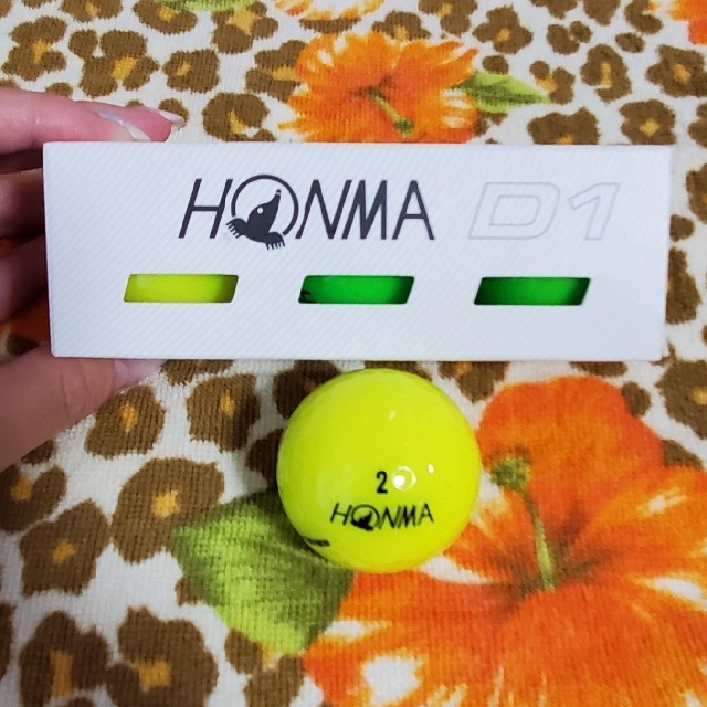 本間ゴルフ(ホンマゴルフ)の未使用✨HONMA D1 ゴルフボール (訳あり) スポーツ/アウトドアのゴルフ(その他)の商品写真