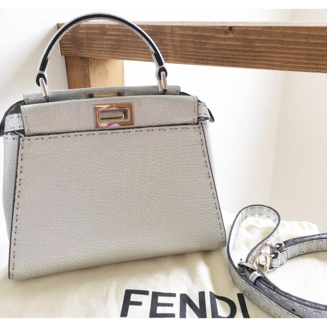 FENDI フェンディ ピーカブー ミニ セレリア シルバー 2WAY