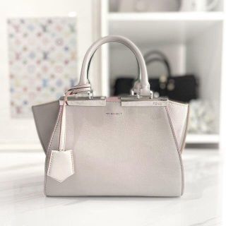 フェンディ(FENDI)の美品☆　フェンディ　ミニ　トロワジュール　ハンドバッグ(ハンドバッグ)