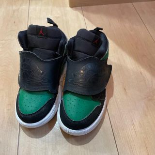 ナイキ(NIKE)のジョーダンkidsスニーカー(スニーカー)