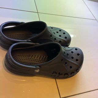 クロックス(crocs)のクロックス！　美品！(サンダル)