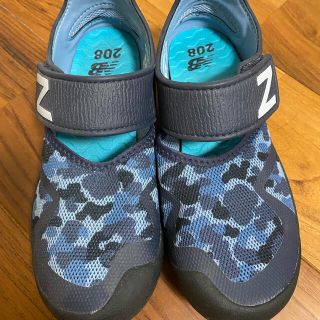 ニューバランス(New Balance)のママ様専用！！NEW BALANCEアクアシューズ水陸両用サンダル21.22cm(アウトドアシューズ)