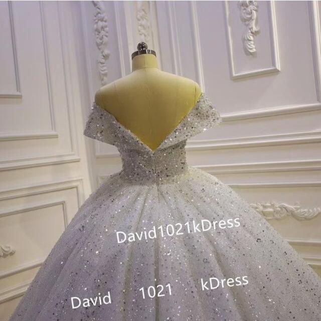 ビジュードレス  シルバー   ウェディングドレス  オフショルダー  結婚式 レディースのフォーマル/ドレス(ウェディングドレス)の商品写真