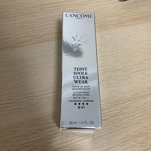 LANCOME(ランコム)のランコム タンイドル ウルトラ ウェア リキッド B-01 コスメ/美容のベースメイク/化粧品(ファンデーション)の商品写真