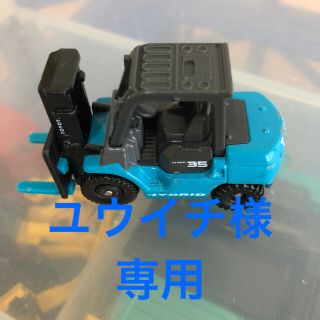 タカラトミー(Takara Tomy)のトミカ2台(ミニカー)