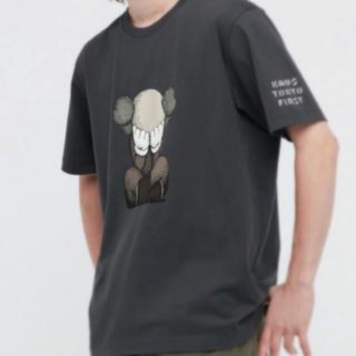 ユニクロ(UNIQLO)のkaws(Tシャツ/カットソー(半袖/袖なし))