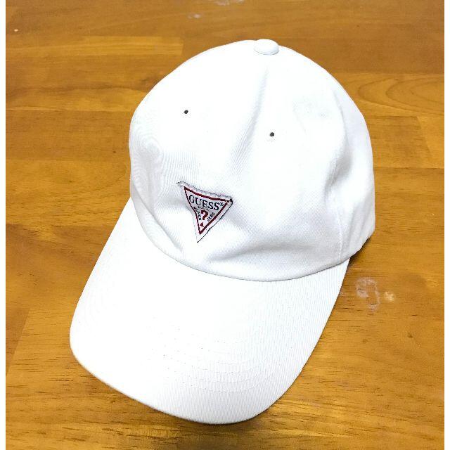 GUESS(ゲス)のGUESS  トライアングルロゴキャップ メンズの帽子(キャップ)の商品写真