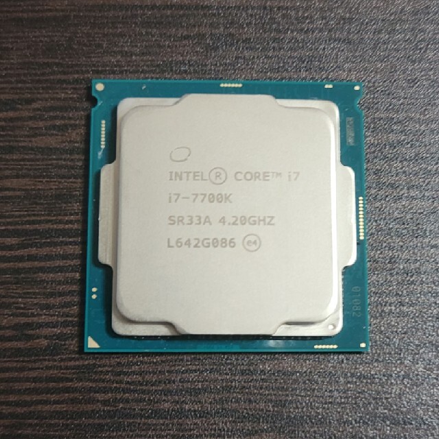 intel core i7-7700K CPU 動作確認済み - PCパーツ