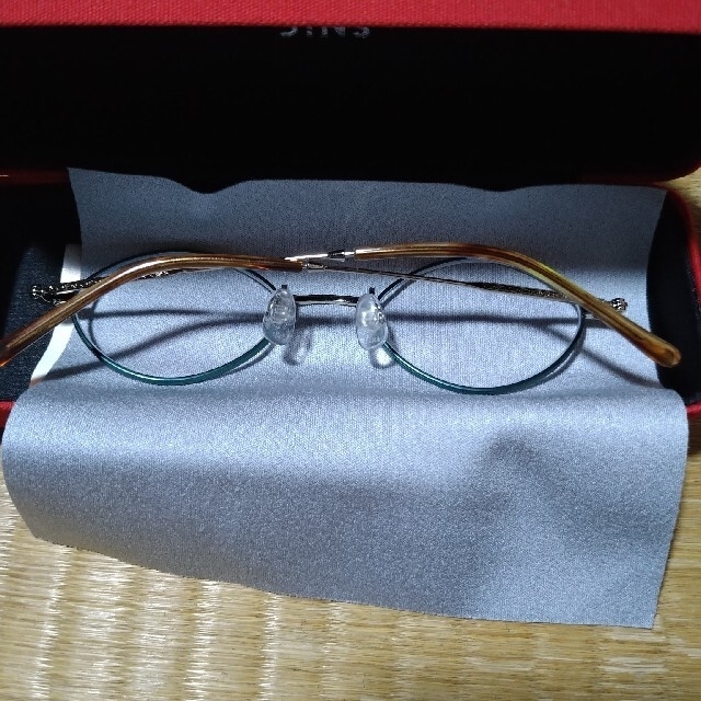 JINS(ジンズ)のジンズ　オーバルメガネ レディースのファッション小物(サングラス/メガネ)の商品写真