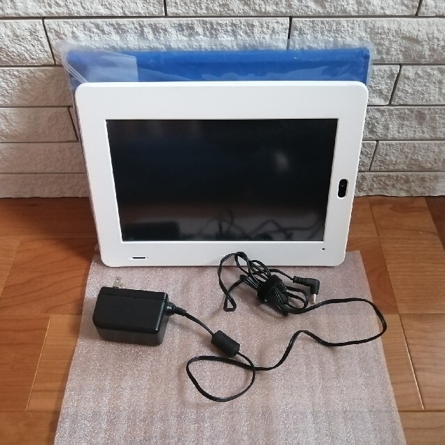 進研ゼミ　タブレット  チャレンジパッド2　新品カバー付き スマホ/家電/カメラのPC/タブレット(タブレット)の商品写真