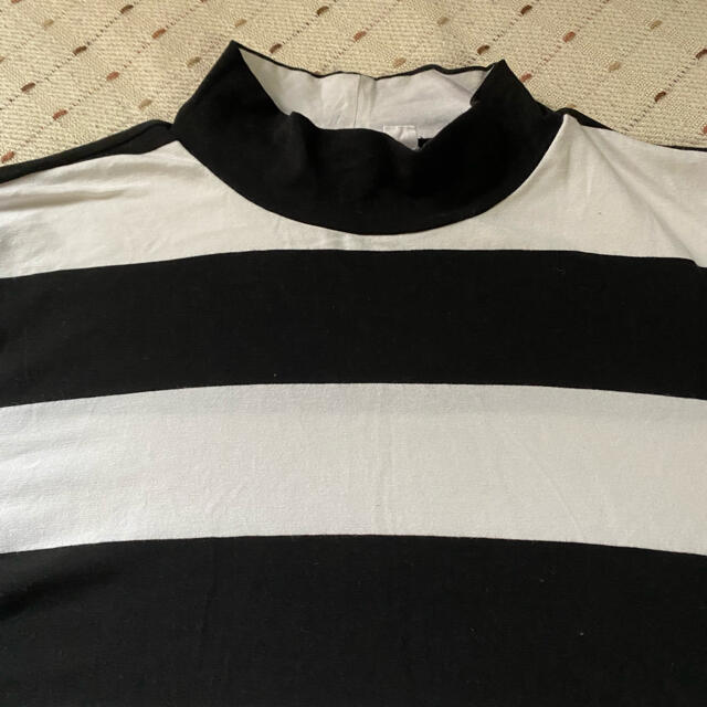 GAP(ギャップ)の美品GAP タートル半袖Tシャツ黒、白ボーダー綿サイズM レディースのトップス(Tシャツ(半袖/袖なし))の商品写真