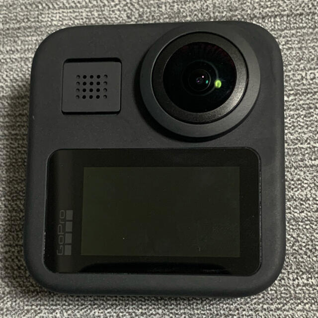 GoPro(ゴープロ)のGoPro MAX美品+予備バッテリー2個+ケース スマホ/家電/カメラのカメラ(ビデオカメラ)の商品写真