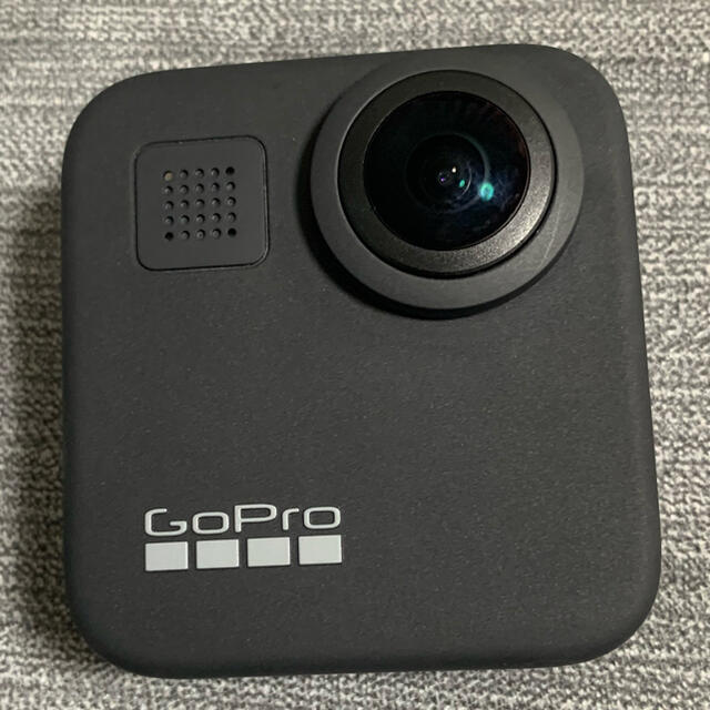 GoPro(ゴープロ)のGoPro MAX美品+予備バッテリー2個+ケース スマホ/家電/カメラのカメラ(ビデオカメラ)の商品写真