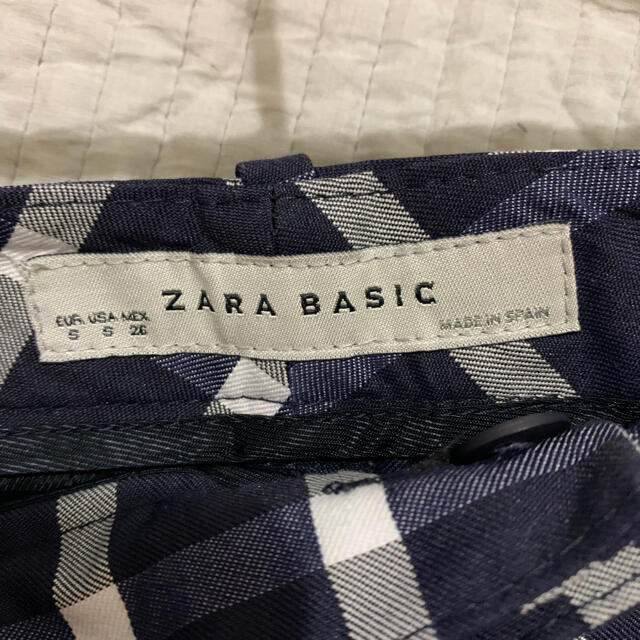 ZARA(ザラ)のZARA チェックショートパンツ　ゴルフウェア レディースのパンツ(ショートパンツ)の商品写真