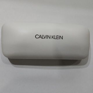 カルバンクライン(Calvin Klein)のカルバンクライン純正サングラスケース新品未使用(サングラス/メガネ)