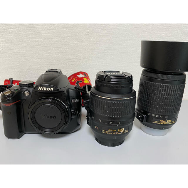 Nikon(ニコン)のNikon D5000 Wズームキット　ディズニーカメラケースおまけ付 スマホ/家電/カメラのカメラ(デジタル一眼)の商品写真