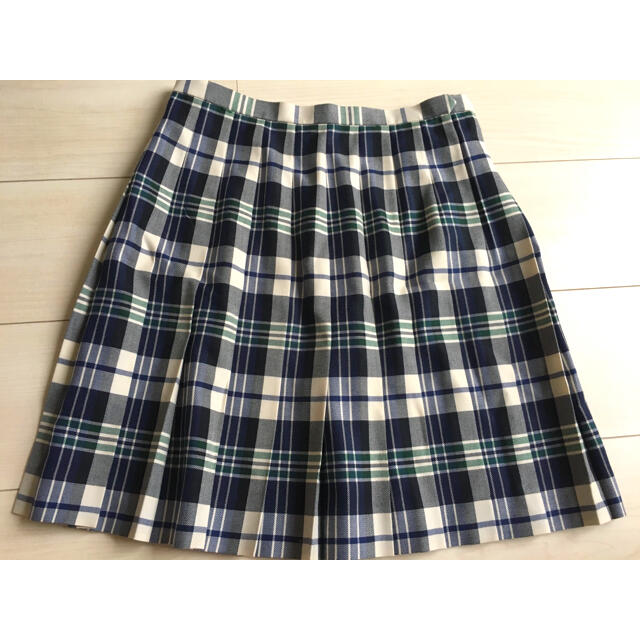 EASTBOY(イーストボーイ)のイーストボーイ　スカート　サイズ　11 キッズ/ベビー/マタニティのキッズ服女の子用(90cm~)(スカート)の商品写真