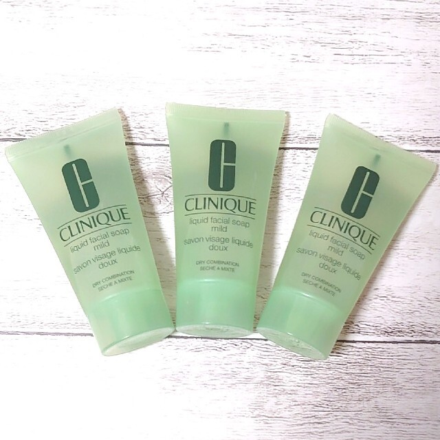 CLINIQUE(クリニーク)の新品/CLINIQUE/リキッド フェーシャルソープ マイルド 30ml×3 コスメ/美容のスキンケア/基礎化粧品(洗顔料)の商品写真