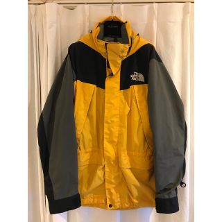 ザノースフェイス(THE NORTH FACE)の【希少】ノースフェイスのマウンテンパーカー　イエロー　黄　グレー　黒(マウンテンパーカー)