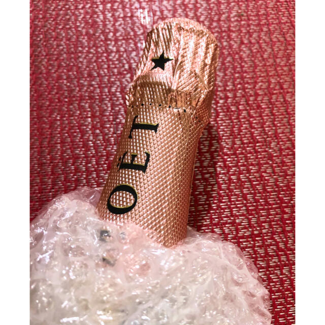 MOËT & CHANDON(モエエシャンドン)のモエ・エ・シャンドン　ロゼアンペリアル　750ml 食品/飲料/酒の酒(シャンパン/スパークリングワイン)の商品写真