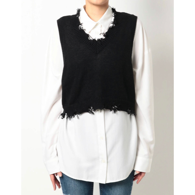 GYDA(ジェイダ)の新品　GYDA VネックグラインダーKT VEST レディースのトップス(ニット/セーター)の商品写真