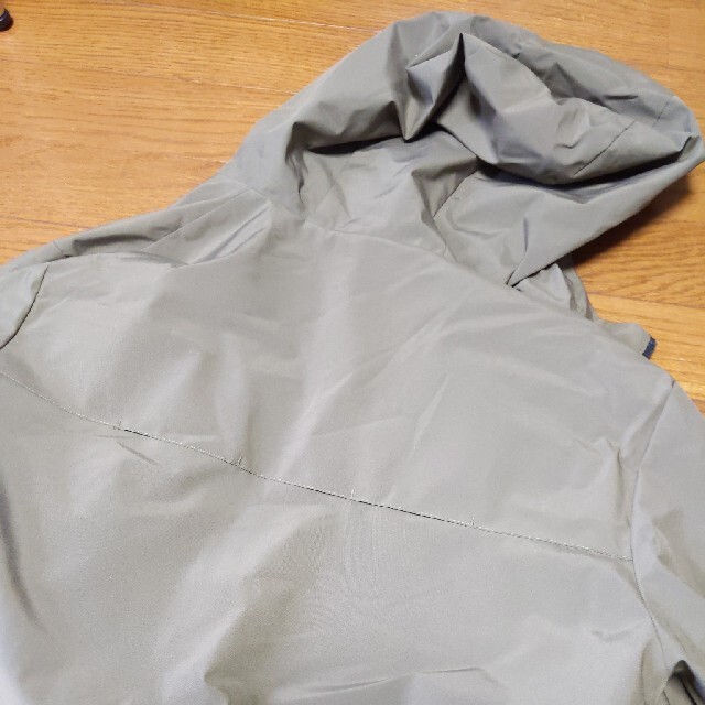 GU(ジーユー)のナイロンジャケット　GU オリーブ S メンズのジャケット/アウター(ナイロンジャケット)の商品写真