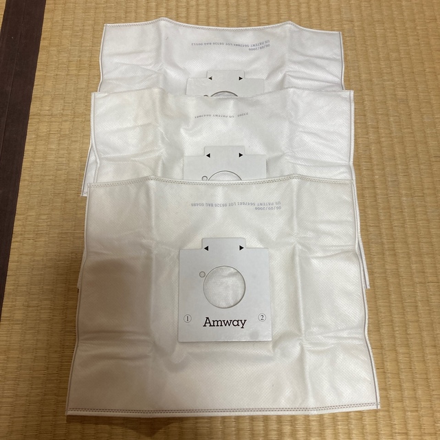 Amway(アムウェイ)のアムウェイ掃除機　フィルター3枚 スマホ/家電/カメラの生活家電(掃除機)の商品写真