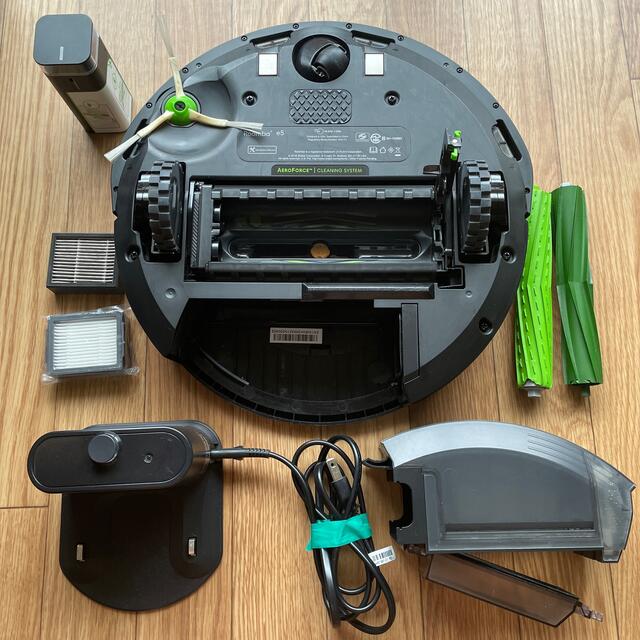 iRobot(アイロボット)のルンバ e5 アイロボット スマホ/家電/カメラの生活家電(掃除機)の商品写真