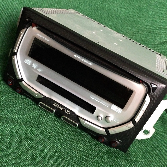 KENWOOD(ケンウッド)のKENWOOD   DPX-05MDB CDMDカーステレオ　中古保管品　説明書 自動車/バイクの自動車(カーオーディオ)の商品写真