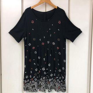 ローラアシュレイ(LAURA ASHLEY)の美品 LAURA ASHLEY 花柄 チュニック ワンピース(ミニワンピース)