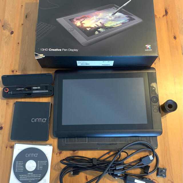 WACOM DTK−1300 Cintiq  13HD 液晶ペンタブレット