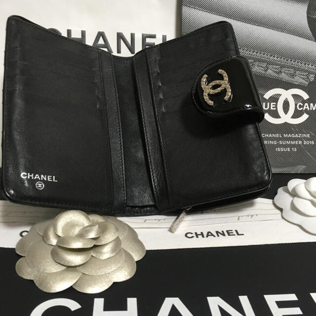 CHANEL(シャネル)のnono様専用♡美品★  シャネル ブリリアント折り財布 ラウンドジップ 正規品 レディースのファッション小物(財布)の商品写真