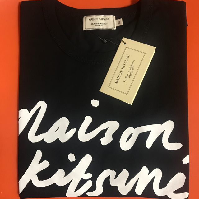 MAISON KITSUNE'(メゾンキツネ)のSALE【新品】Maison kitsune メゾンキツネ☆TシャツXSリコカツ レディースのトップス(Tシャツ(半袖/袖なし))の商品写真