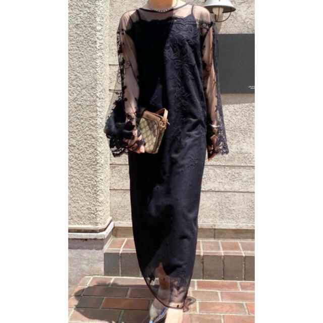 Ameri VINTAGE(アメリヴィンテージ)の【タグ付き】2WAY INVERSION LACE GOWN DRESS レディースのフォーマル/ドレス(ロングドレス)の商品写真